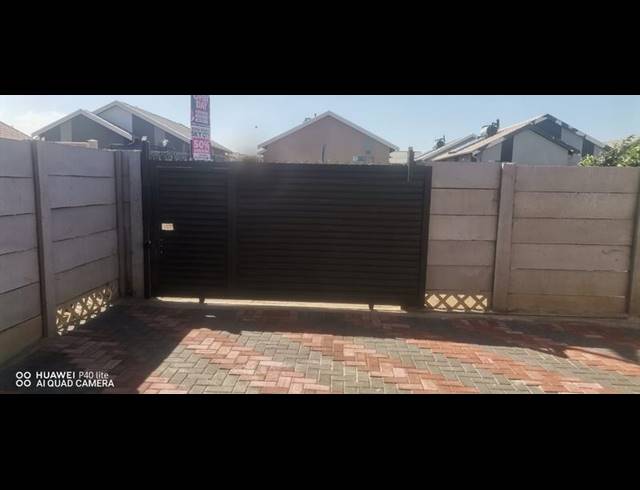 2 BEDROOM HOUSE FOR SALE IN SKY CITY